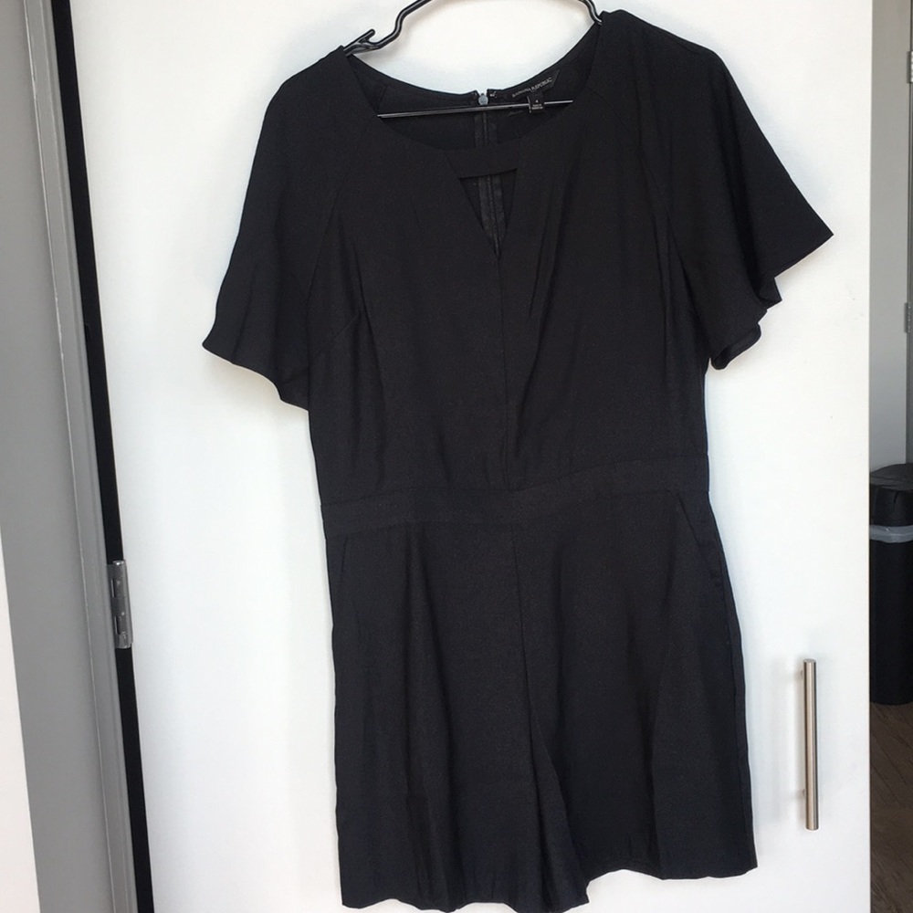 NWT. Banana Republic Short-Sleeve Romper
